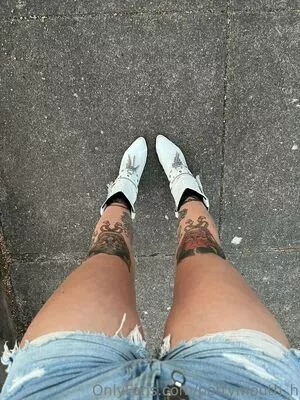 pottymouth_h / iampottymouth nude photo #0134