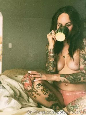 pottymouth_h / iampottymouth nude photo #0142
