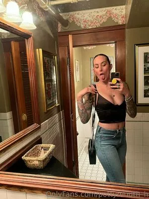 pottymouth_h / iampottymouth nude photo #0146