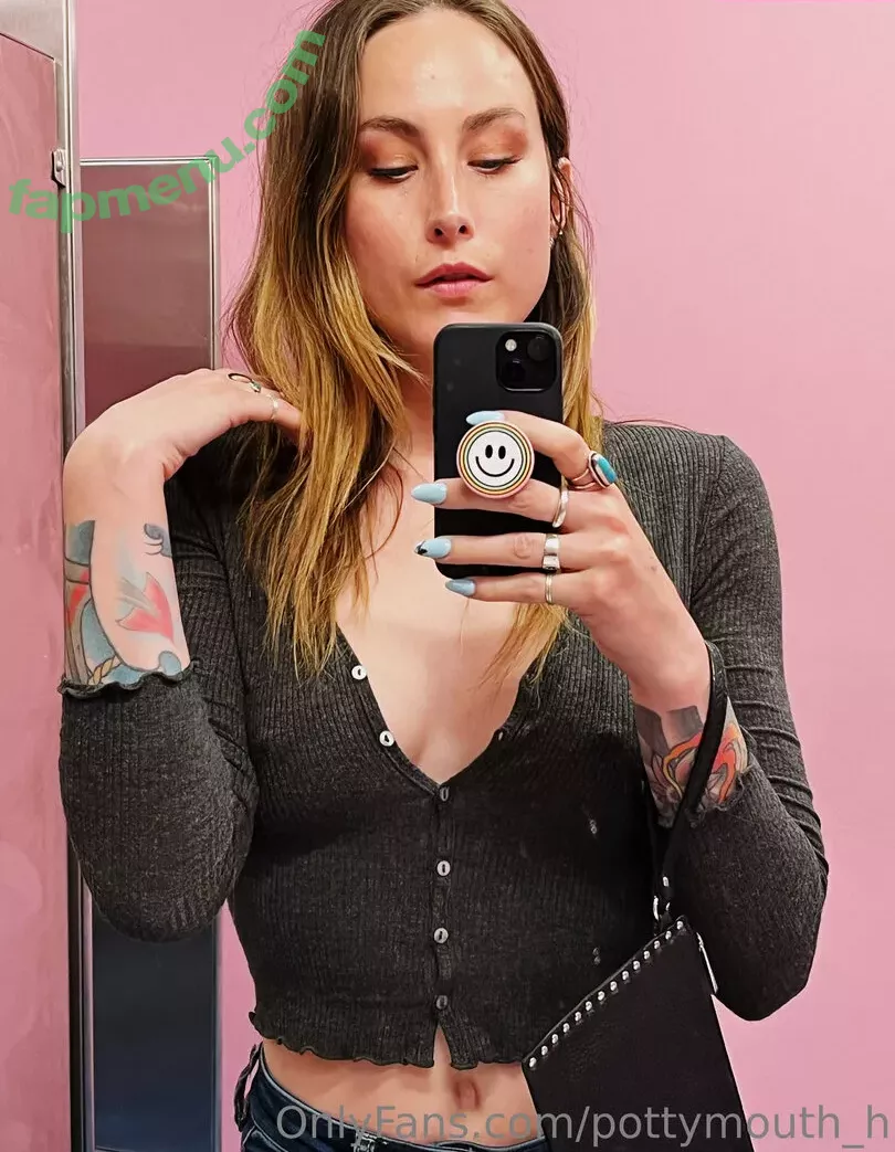 pottymouth_h nude photo #0073 (iampottymouth)