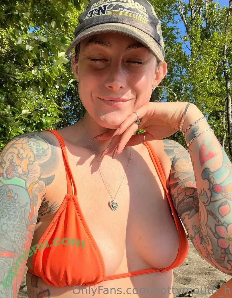 pottymouth_h nude photo #0108 (iampottymouth)
