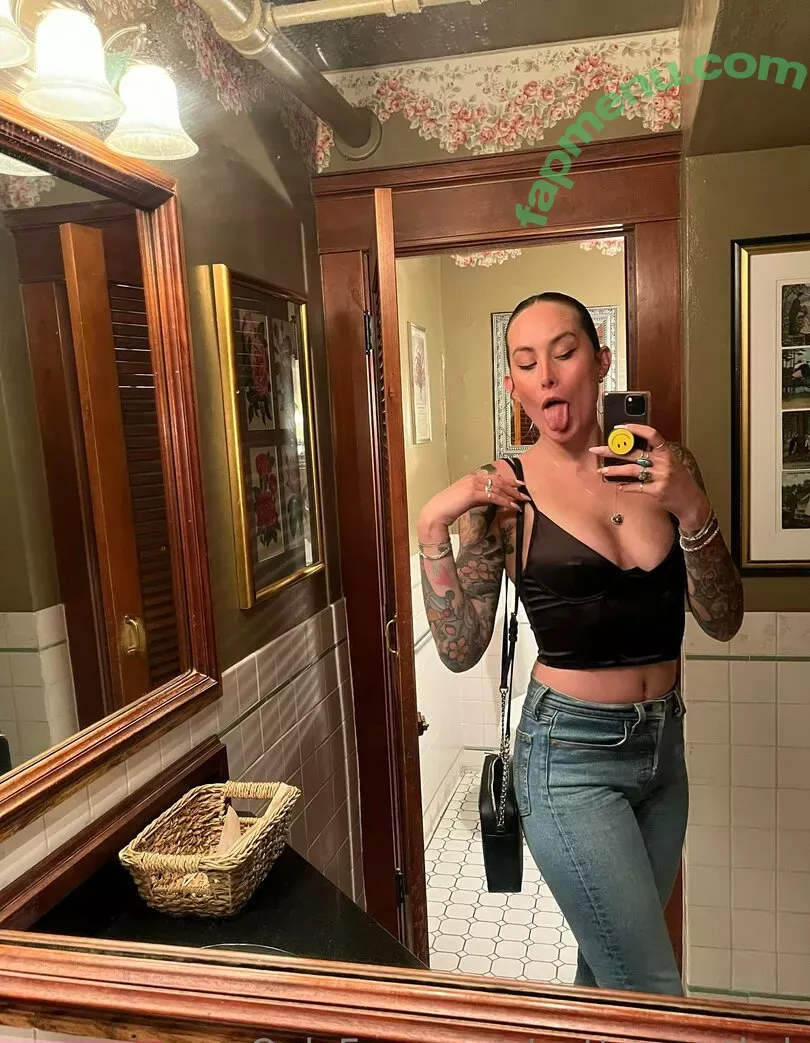 pottymouth_h nude photo #0146 (iampottymouth)