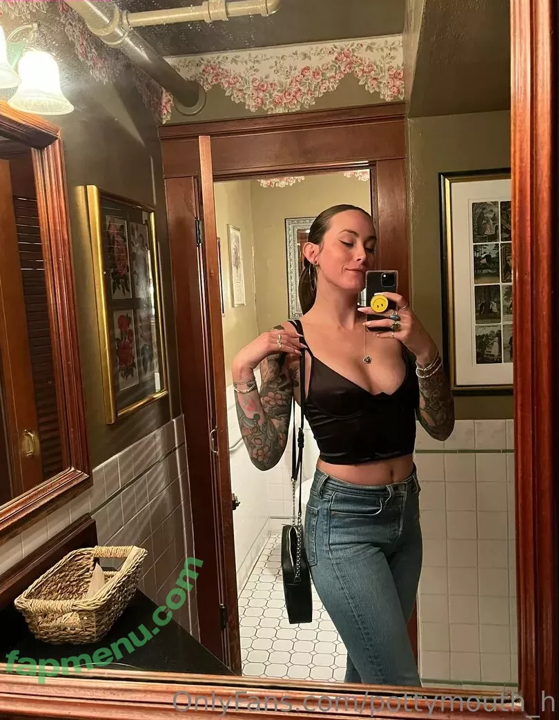 pottymouth_h nude photo #0147 (iampottymouth)