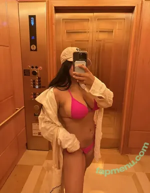 Pouty Panda / Titanupgirl / itsbreezyweezy nude photo #0033