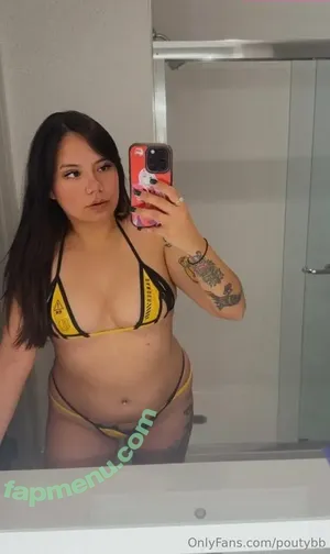 poutybb / missashleydaya nude photo #0036