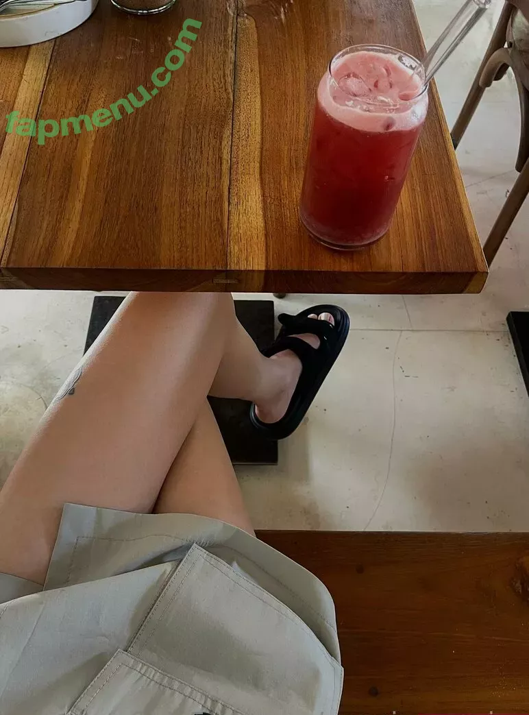 pppoisonnn.ivy nude photo #0037 (pppoisonnn.ivy)