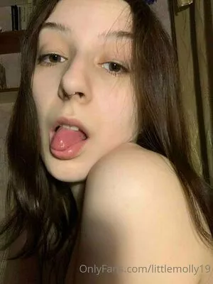 pppoisonnnivy / liz_05_dixson nude photo #0022