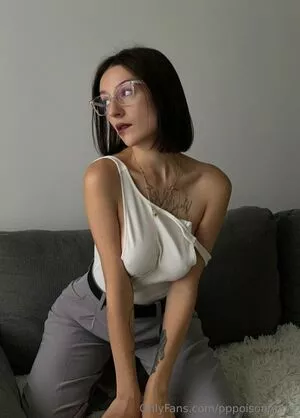pppoisonnnivy / liz_05_dixson nude photo #0106