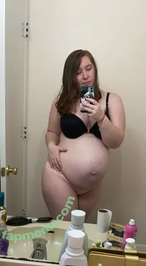 pr3ttyandpr3gnant / pr3ttybandit nude photo #0031
