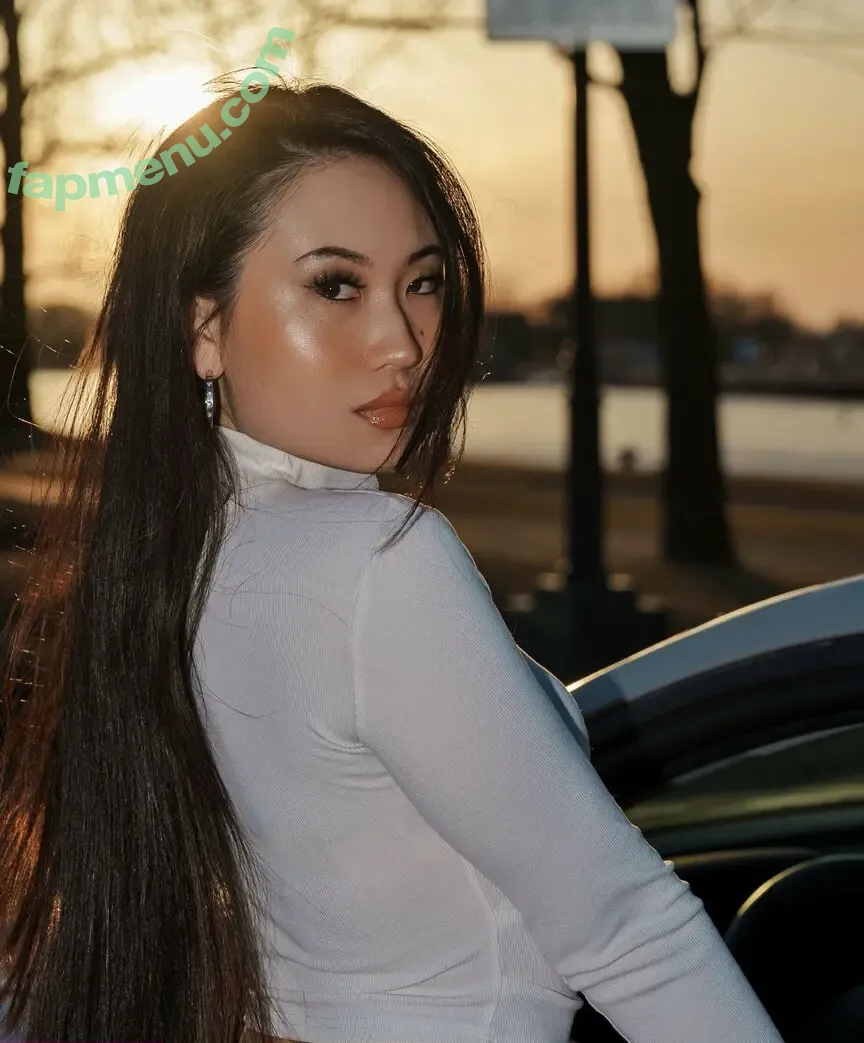 Pradabaekun nude photo #0015 (kun / pradabih)