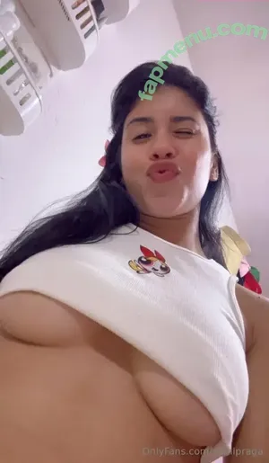 pragakay / kaypraga nude photo #0010