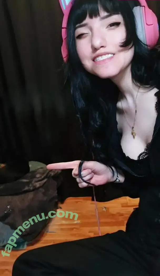 preachersmanicdaughter nude photo #0038 (preachersmanicdaughter)