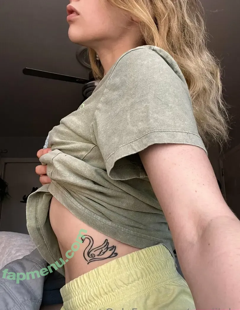 precious.goldiloxxx nude photo #0004 (goldiloxx__)