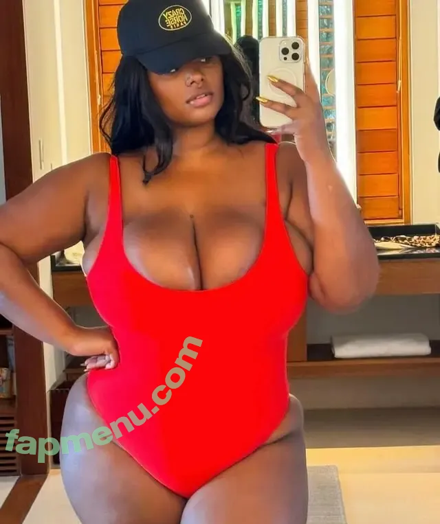 Precious Lee nude photo #0007 (preciousleexoxo)
