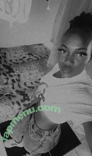  nude photo #0001