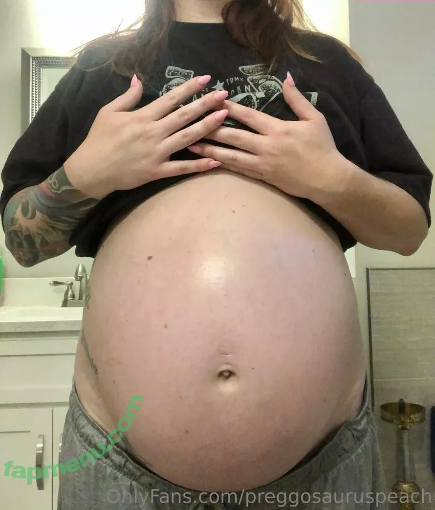 preggosauruspeach nude photo #0026 (priscillaagrace_)