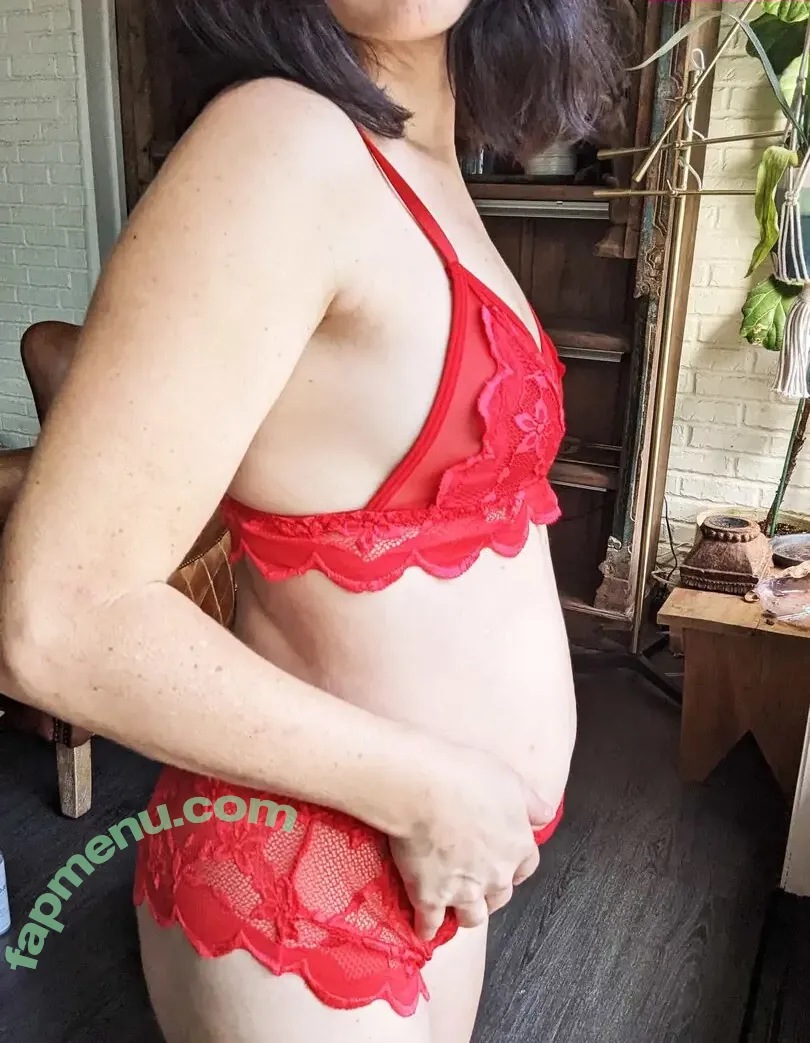 Pregnant Ariel nude photo #0048 (arielxxxeric / babyariel)