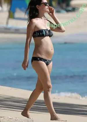 Pregnant Celebs / pregnant.celebrities nude photo #0107