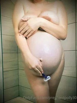 pregnantpolly30 / ppll3 nude photo #0181