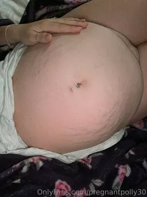 pregnantpolly30 / ppll3 nude photo #0316