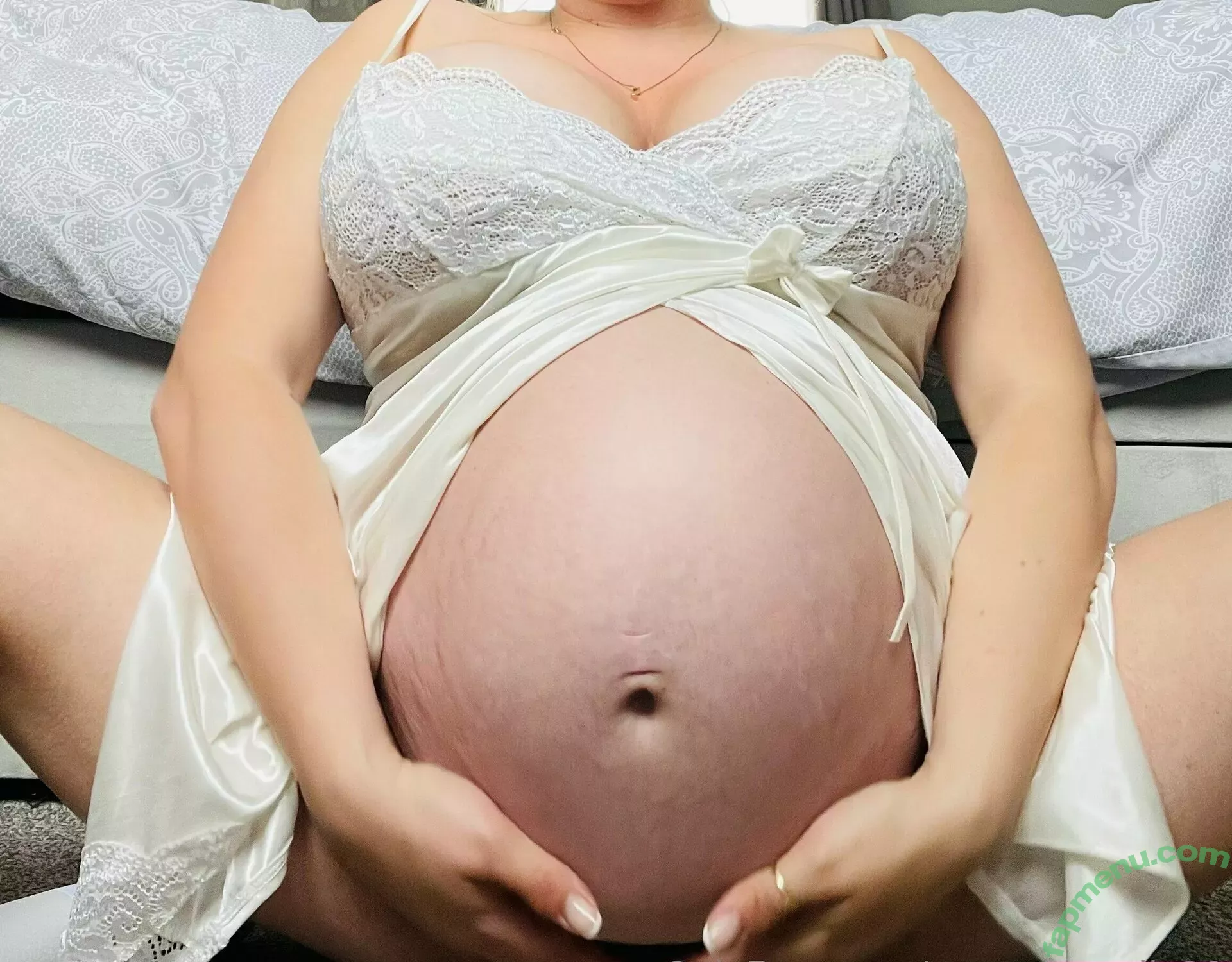 pregnantpolly30 nude photo #0299 (ppll3)