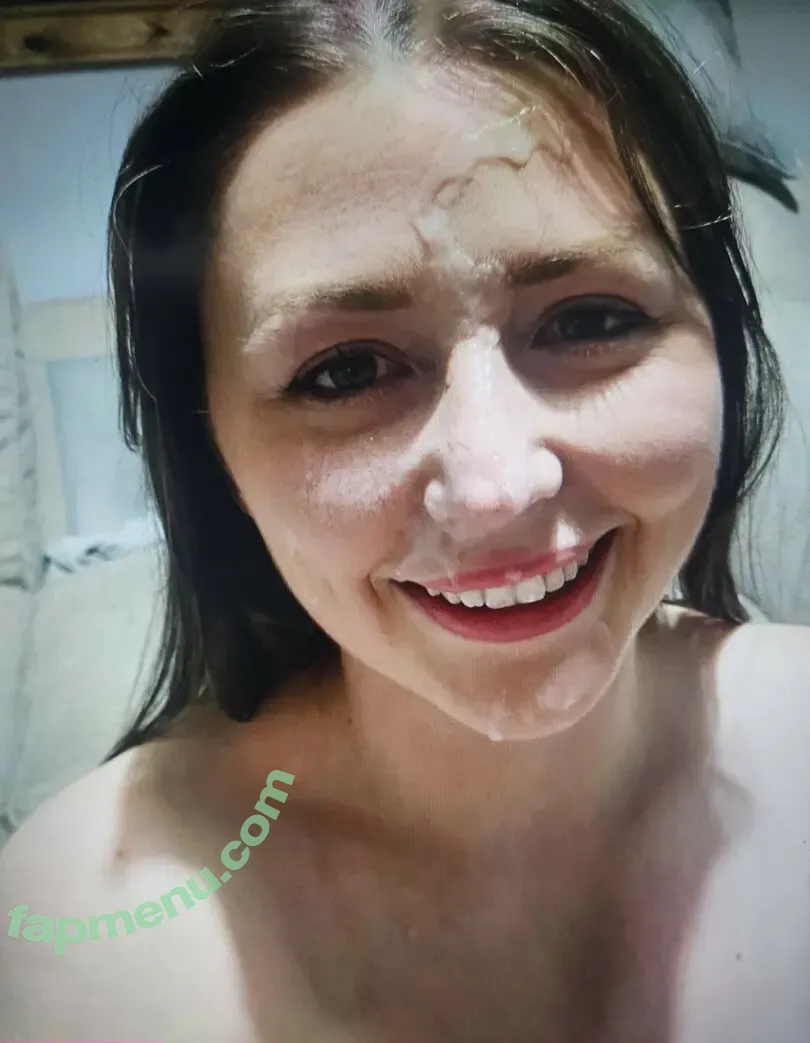 pregnantrosie nude photo #0011 (MILF_Rosie / RosieH1996)