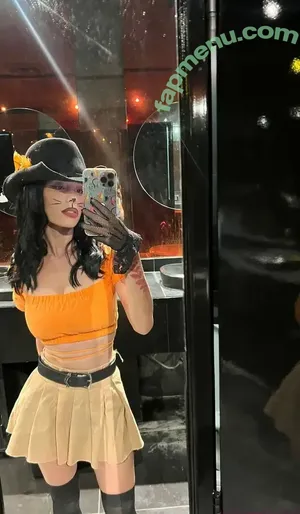 Prescindible / cam.ila.x nude photo #0077