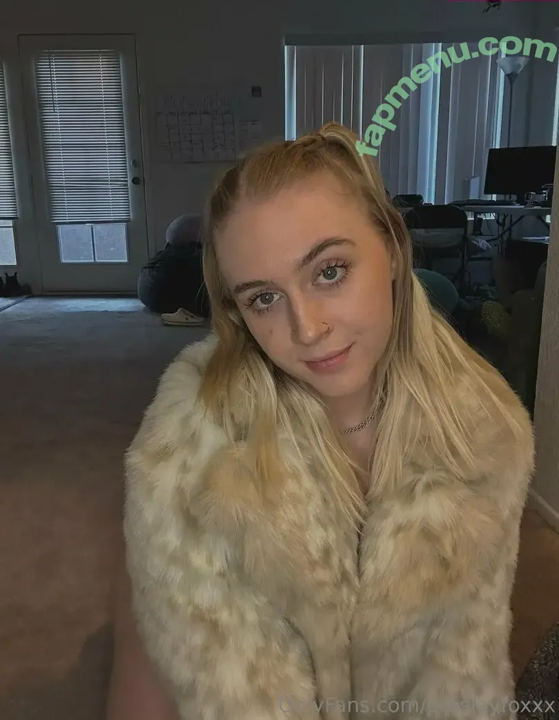 presleyfoxxx nude photo #0046 (presleyyfoxx)
