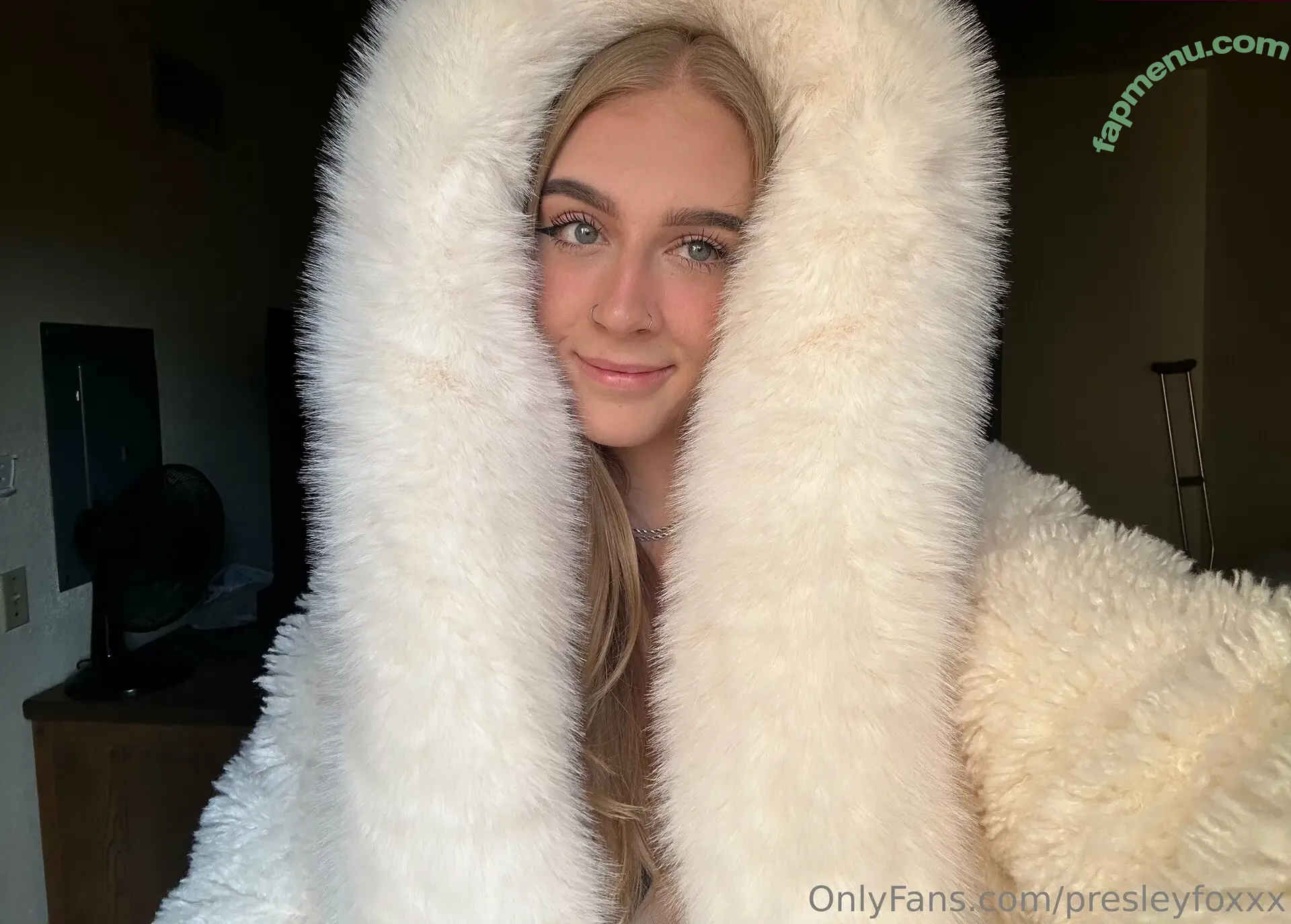 presleyfoxxx nude photo #0071 (presleyyfoxx)