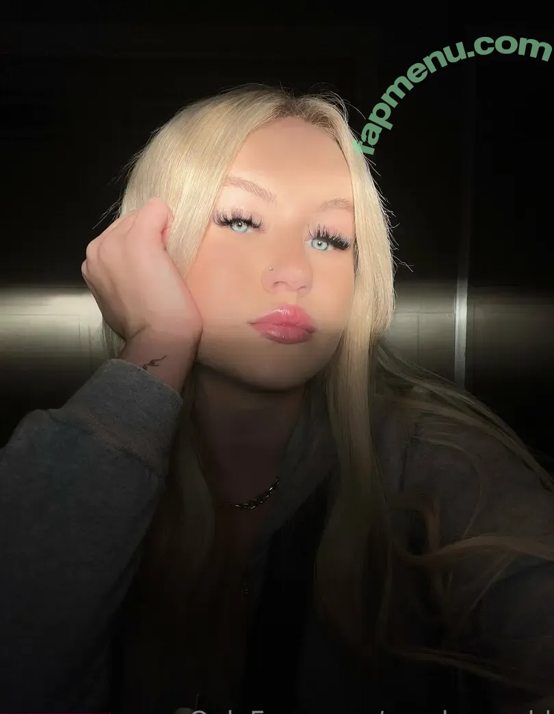 presleyswrld nude photo #0047 (itspresleyymarie)