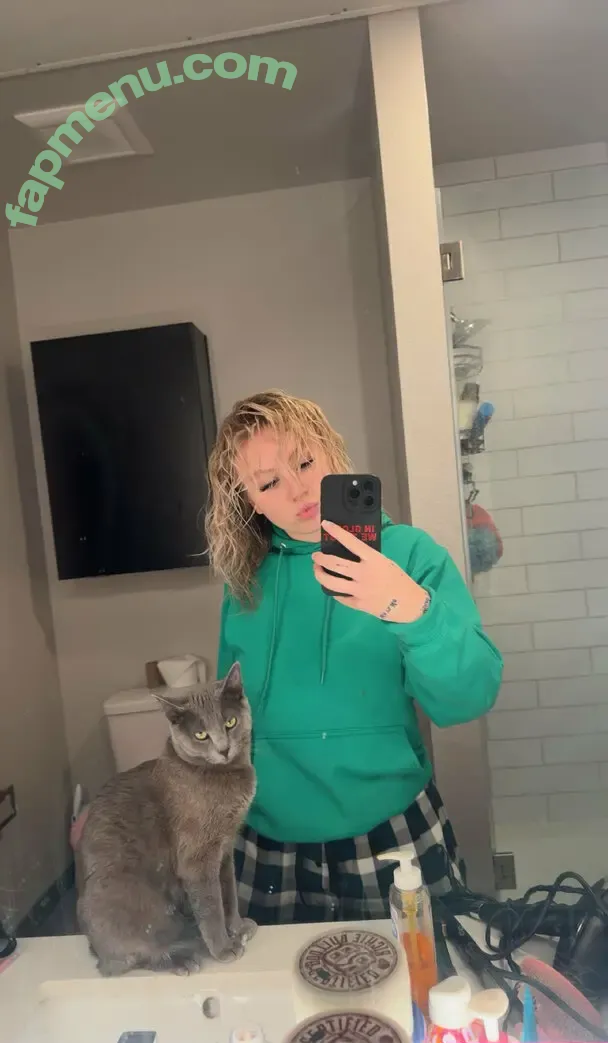 presleyswrld nude photo #0054 (itspresleyymarie)