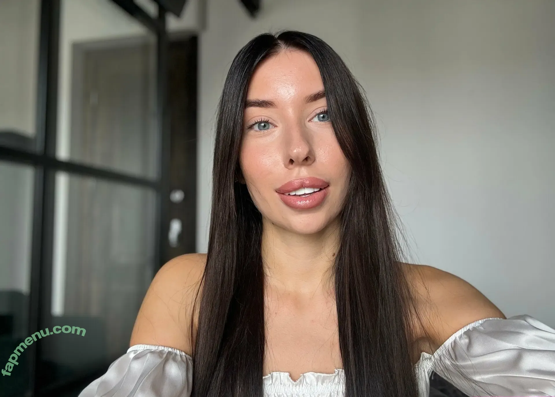 pretty_bellalove nude photo #0019 (pretty_bellalove)