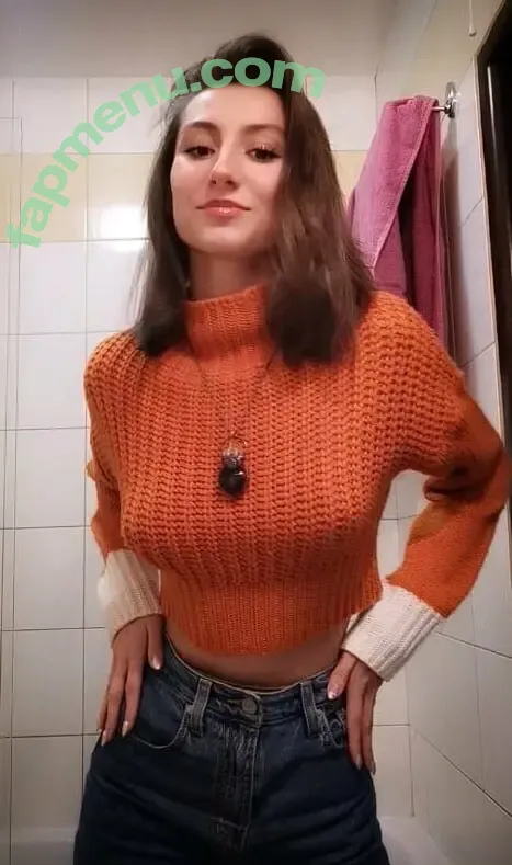 pretty_julia nude photo #0018 (pretty_julia)