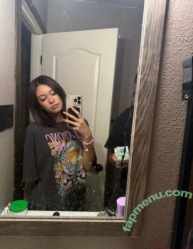 prettyasianf33t nude photo #0017 (prettyasianf33t)
