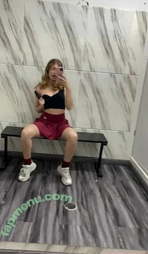 PrettyButt / MissyTemptation / melissabaexxx / sarahbbutt nude photo #0024