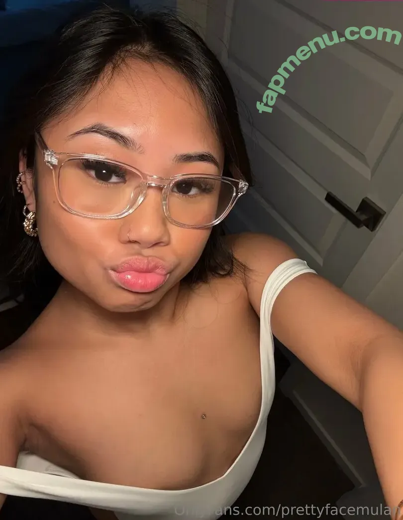 prettyfacemulan nude photo #0017 (prettymulan10_10)