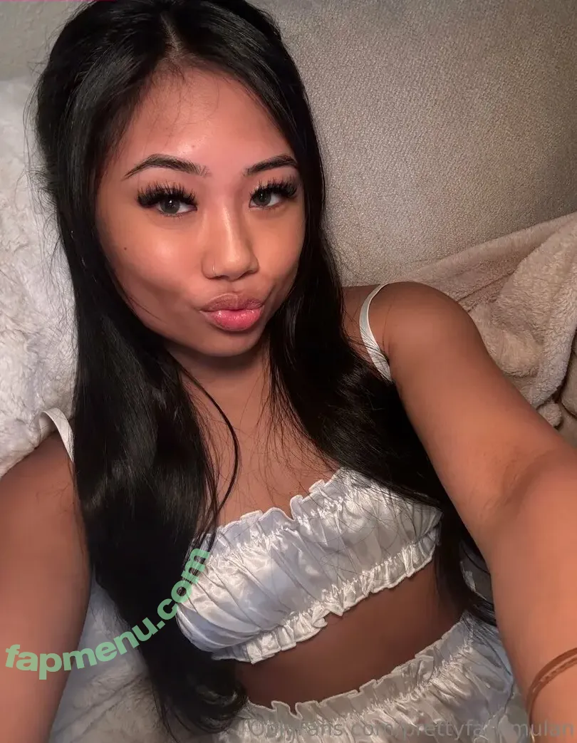 prettyfacemulan nude photo #0037 (prettymulan10_10)
