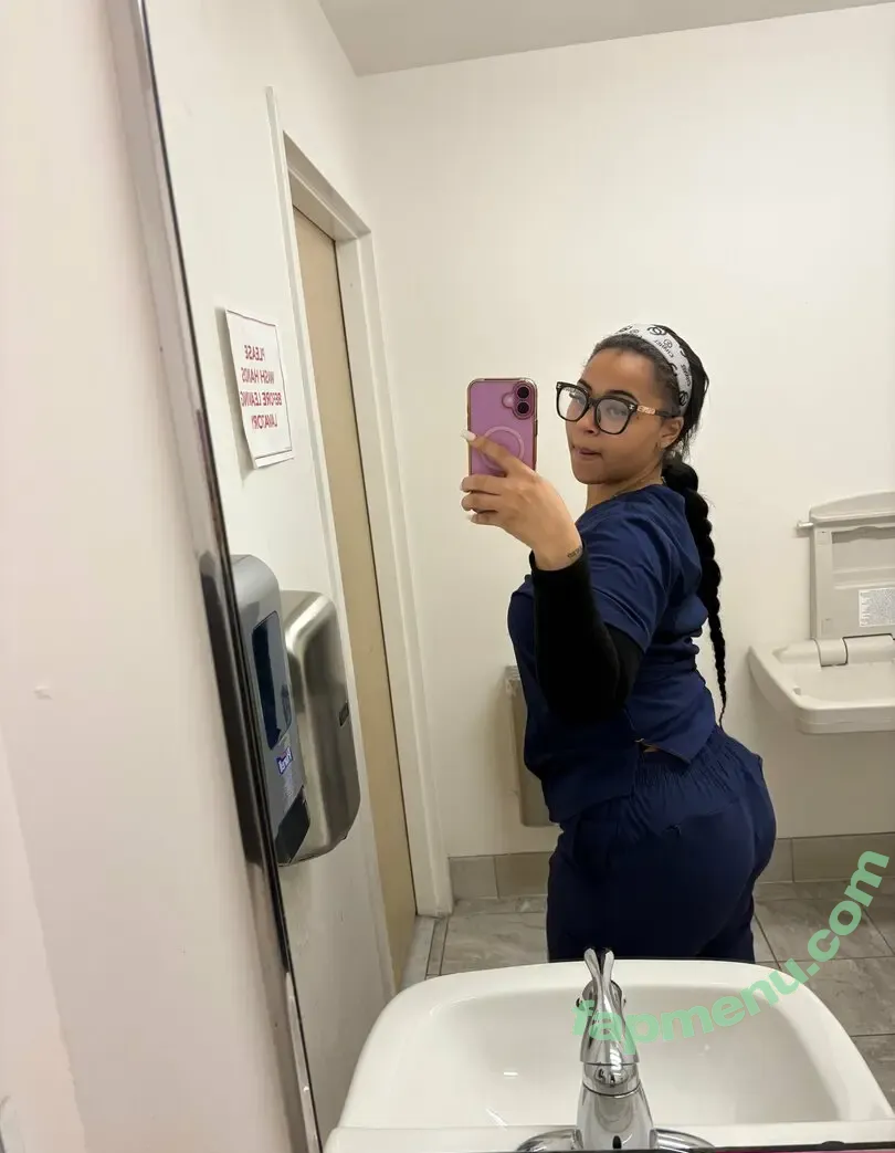 prettyfaceszn2.0 nude photo #0013 (prettyfaceszn2.0)