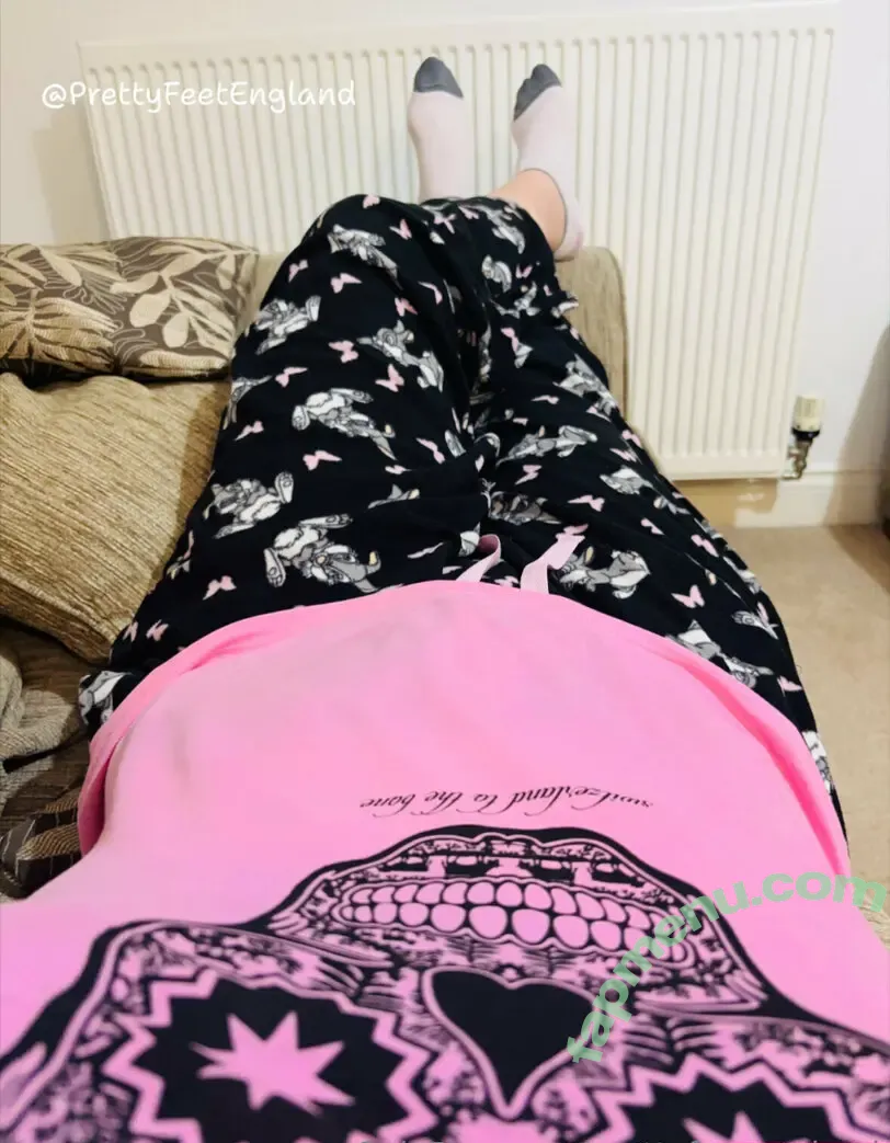 prettyfeetengland nude photo #0068 (prettyfeetengland)