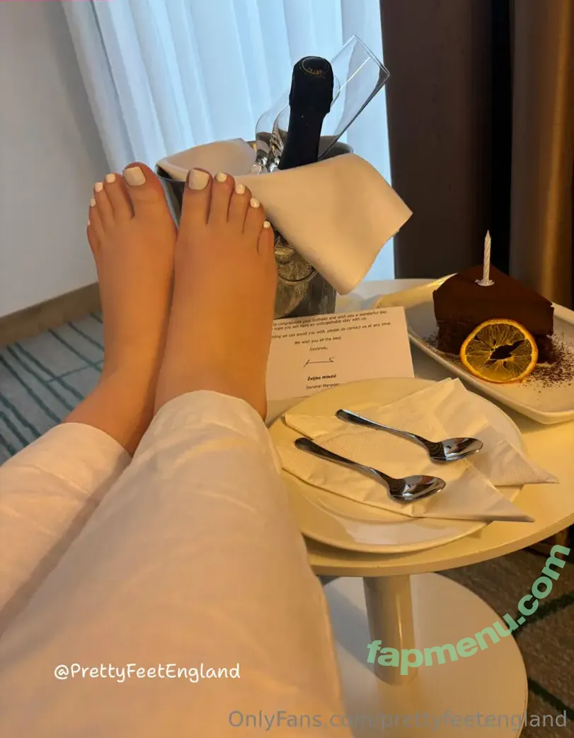 prettyfeetengland nude photo #0078 (prettyfeetengland)