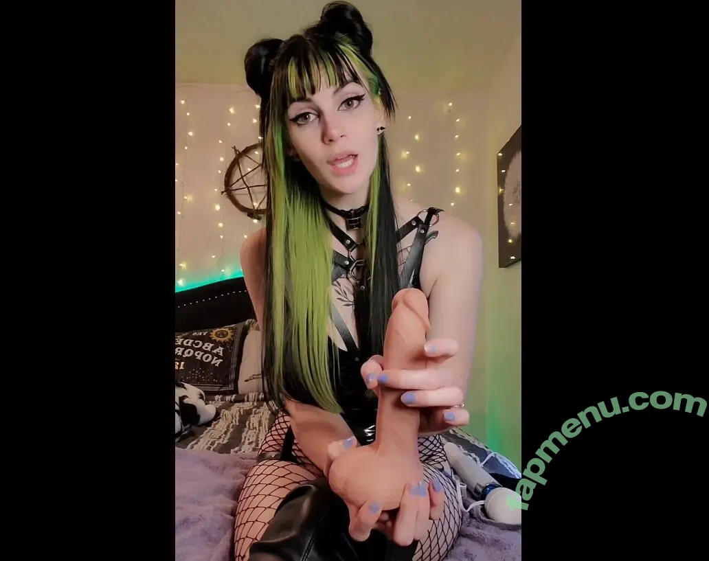 prettyinpunk92 nude photo #0198 (prettyinpinkk92)