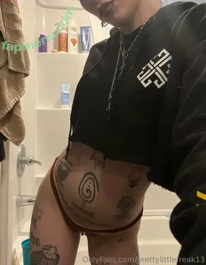 prettylittlefreak13 / pre.ttylil13 nude photo #0108
