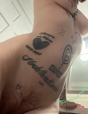 prettylittlefreak13 / pre.ttylil13 nude photo #0532