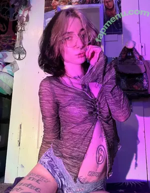 prettylittlefreak13 / pre.ttylil13 nude photo #0598