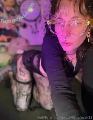 prettylittlefreak13 / pre.ttylil13 nude photo #0605