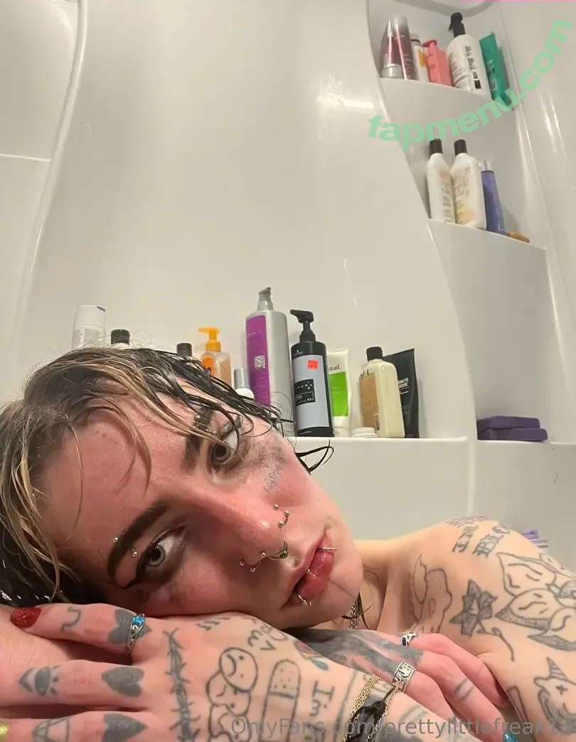 prettylittlefreak13 nude photo #0508 (pre.ttylil13)