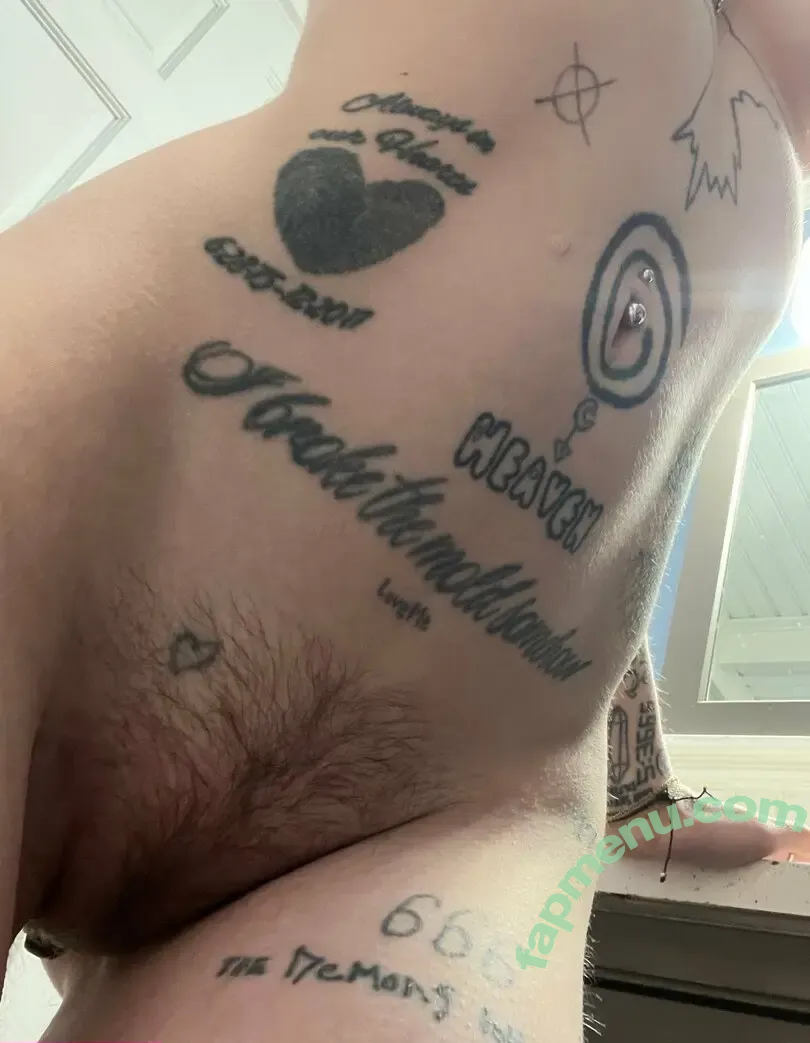 prettylittlefreak13 nude photo #0531 (pre.ttylil13)