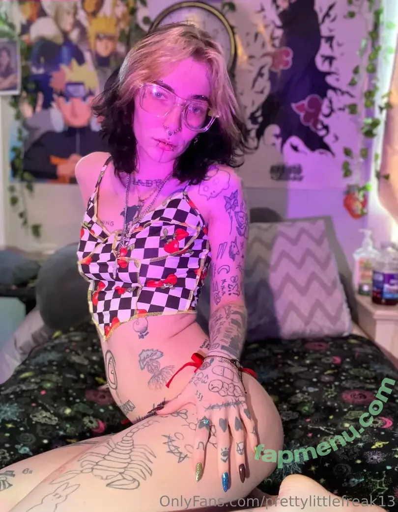 prettylittlefreak13 nude photo #0568 (pre.ttylil13)