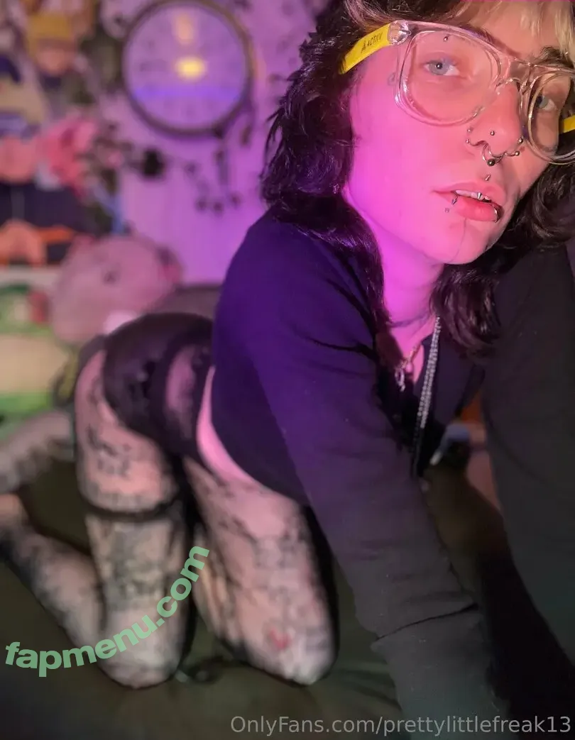 prettylittlefreak13 nude photo #0607 (pre.ttylil13)