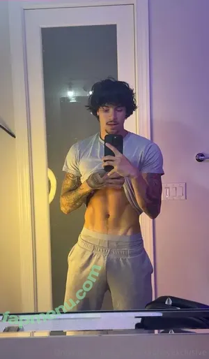 prettymixedboyexclusive / prettyexclusive nude photo #0025